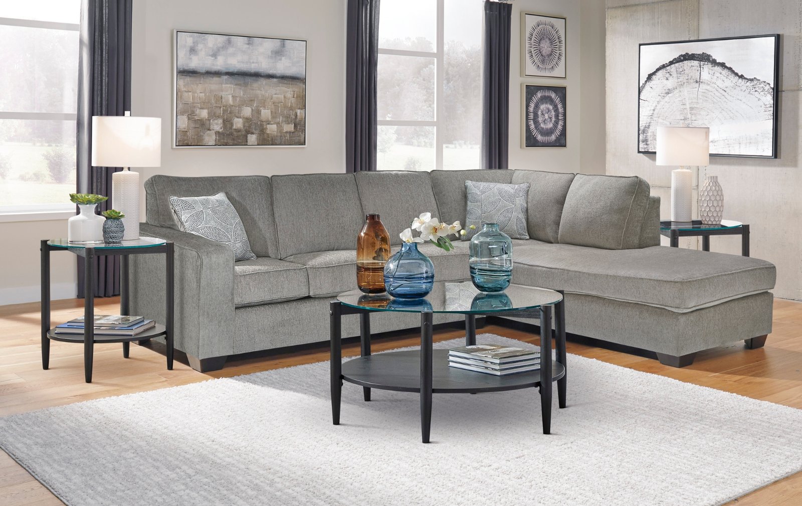 Altari 2-Piece Sectional with Chaise