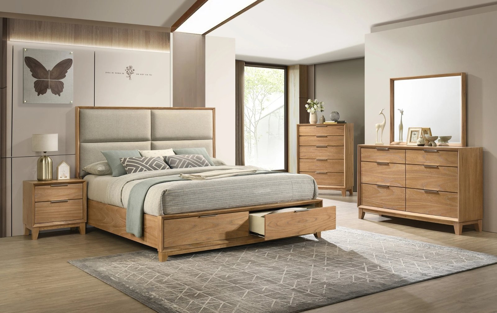 Florian Upholstered Storage Queen Bedroom Set