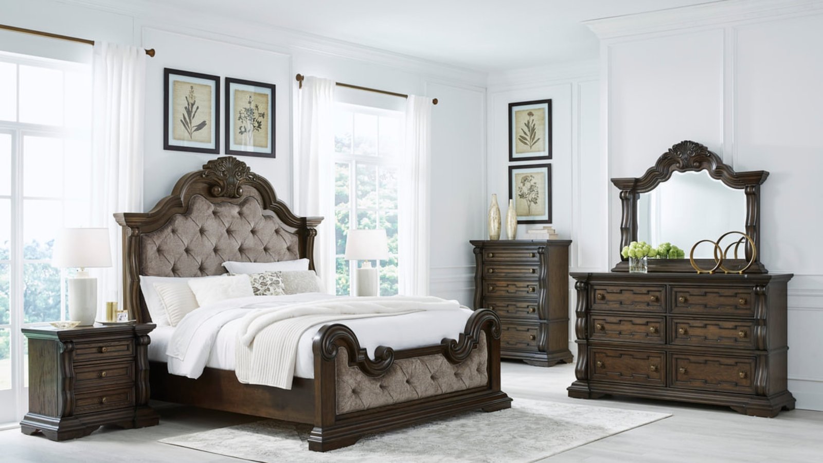 Grand Dark Brown Tufted Queen Bedroom Set
